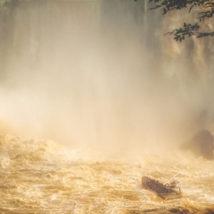 Rescate en las cataratas del Iguazú